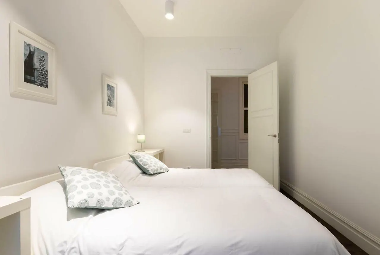 Apartment Central By Kyosai Bilbao